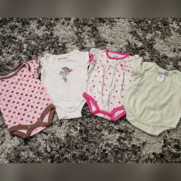 Baby 3 Month Onesie Bundle Set - Picture 1 of 4